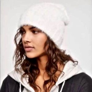 NEW Free People Fuzzy White Beanie